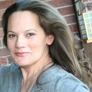 Meet your Posher, Genevieve